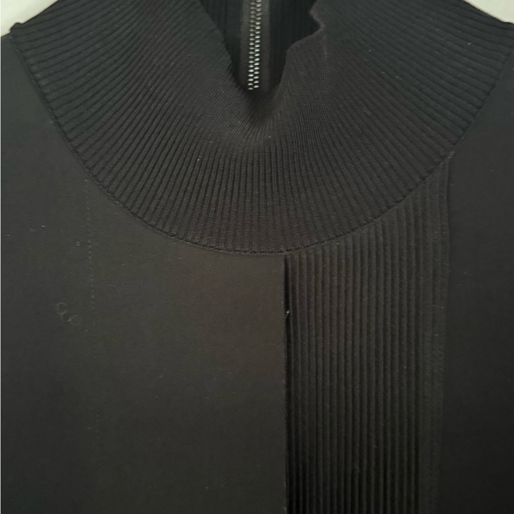 Vince Black Sleeveless Mock Neck top - Picture 6 of 8